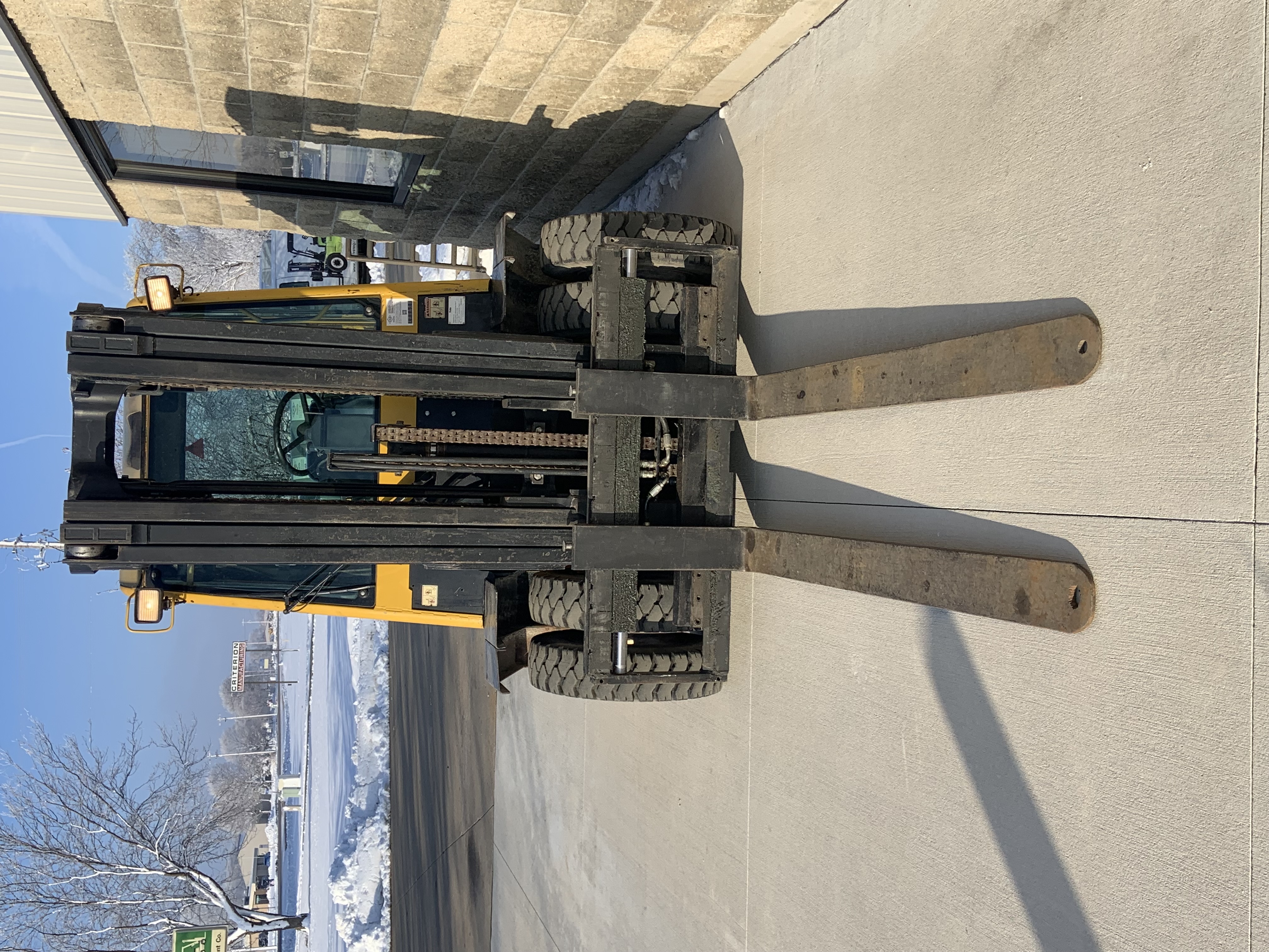 Primary display photo for 2000 YALE GLP080 IC Pneumatic Tire